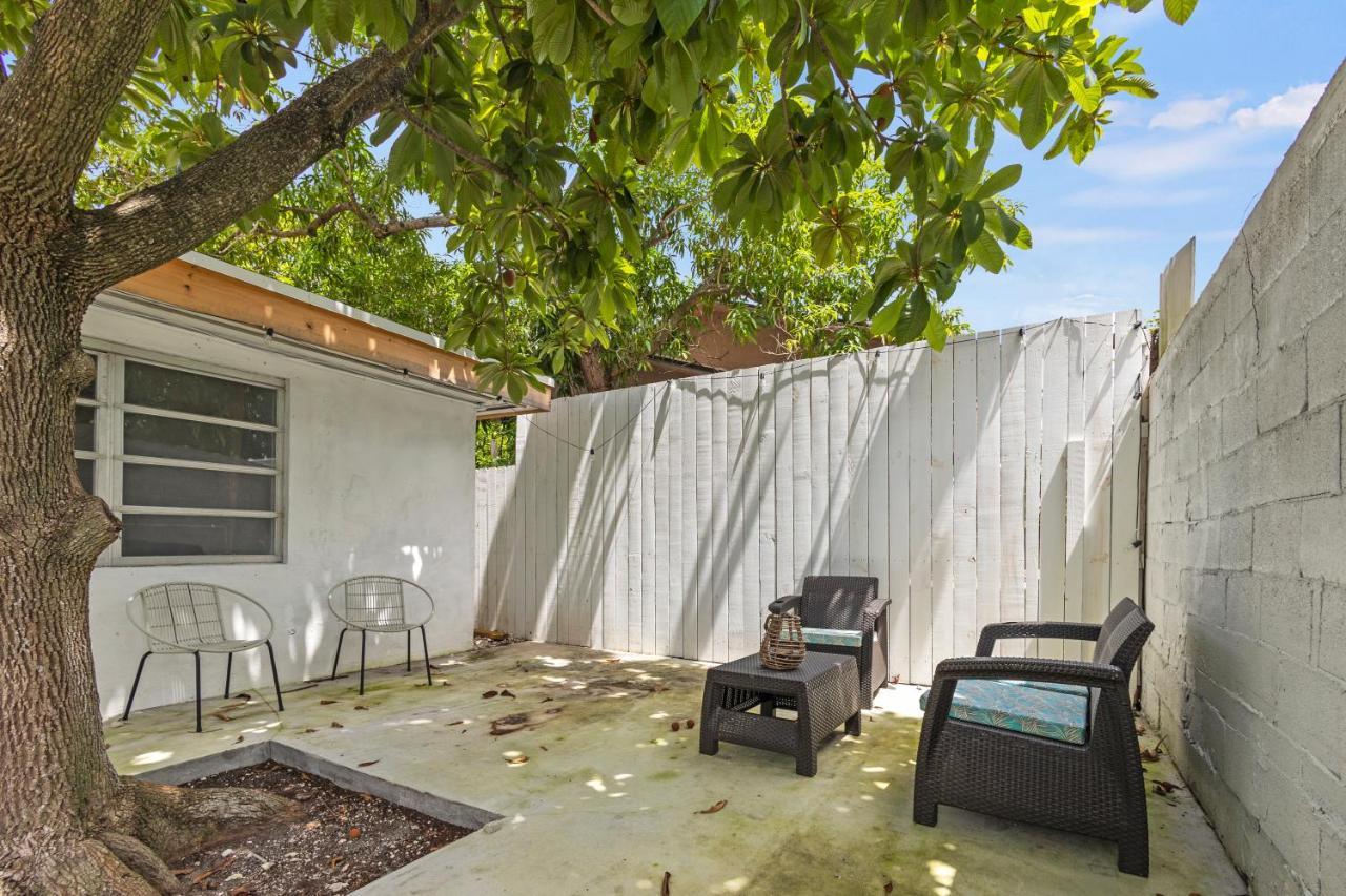Intimate Casita Mia Minutes Away From Airport, Calle 8, Brickell, Coral Gables, The Beach And More! Miami Exteriér fotografie